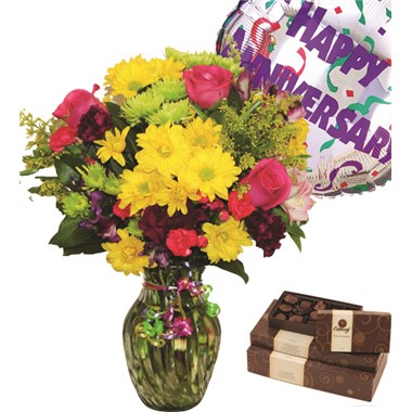 medium_with_large_chocolate_box_and_anniversary_balloon_fresh_flower_bundle